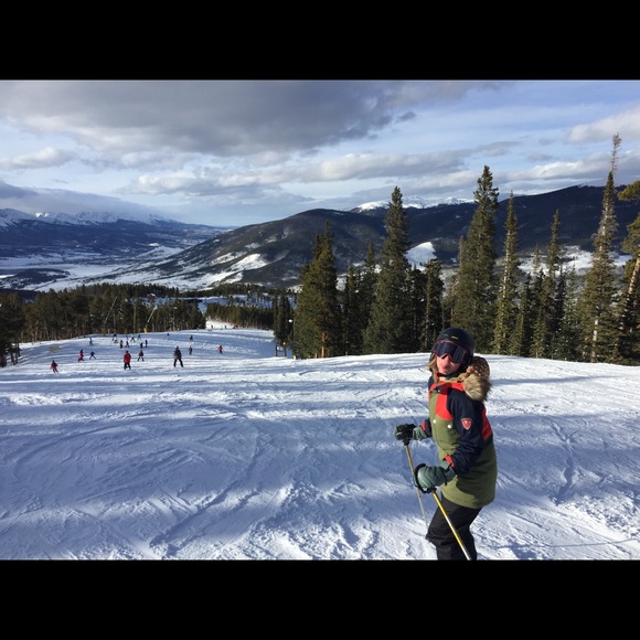 Meet your Posher, Allie - Picture 1 of 1